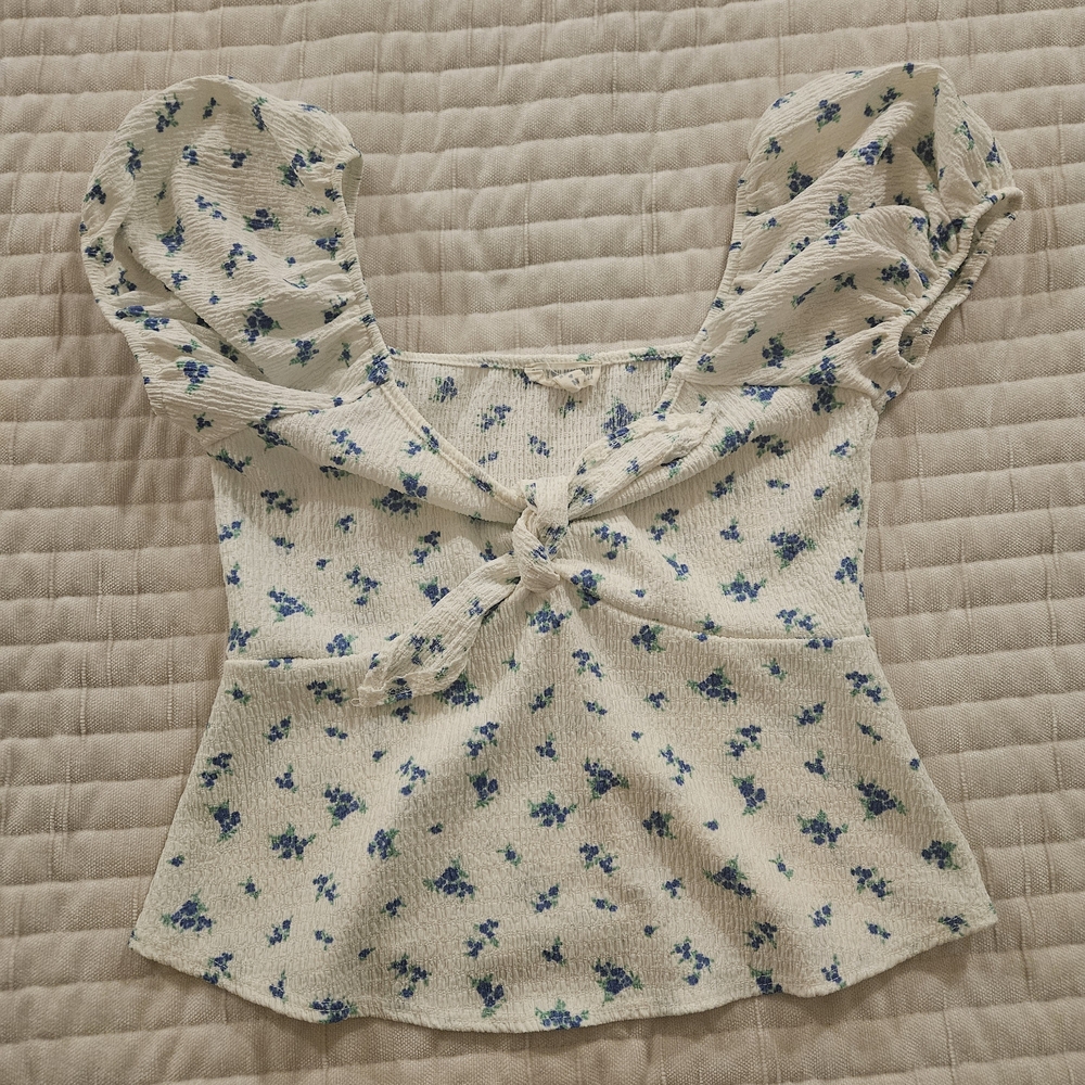 See You Monday White and Blue Floral Blouse